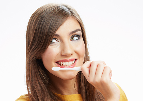 wpid caring for your smile while wearing invisalign